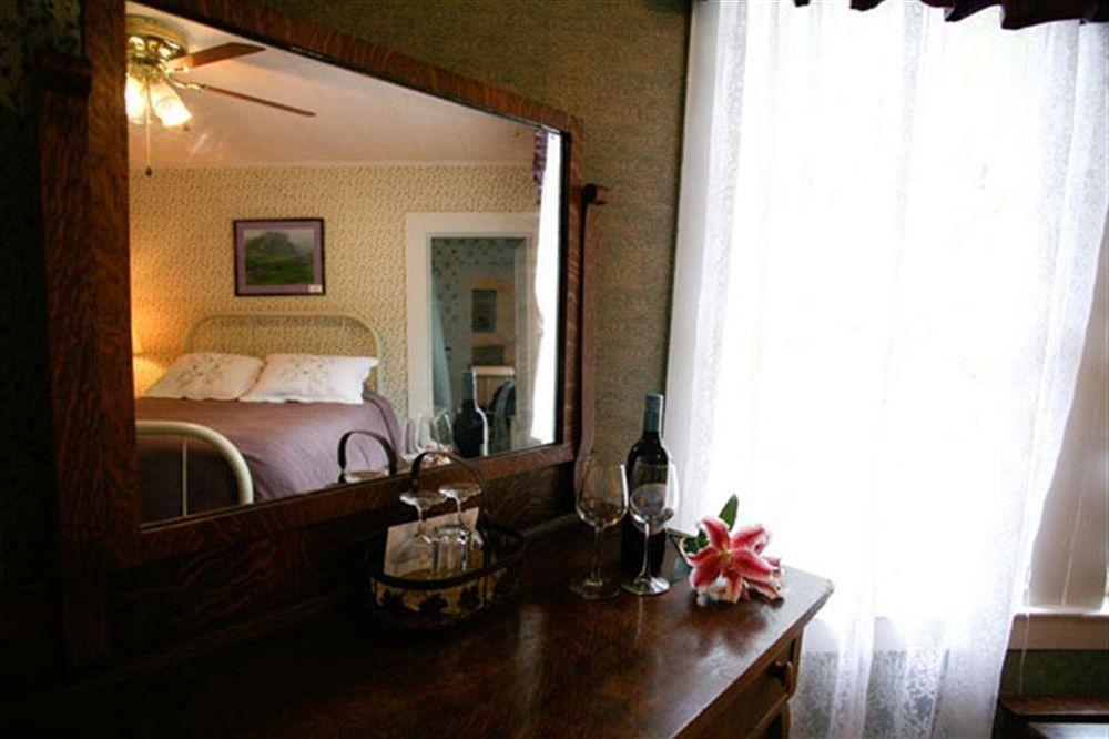 The Historic Requa Inn Klamath Ngoại thất bức ảnh