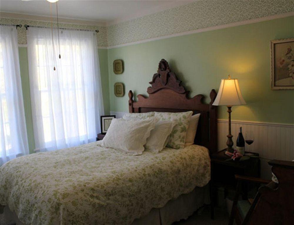 The Historic Requa Inn Klamath Ngoại thất bức ảnh
