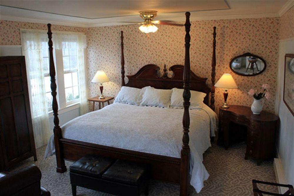 The Historic Requa Inn Klamath Ngoại thất bức ảnh